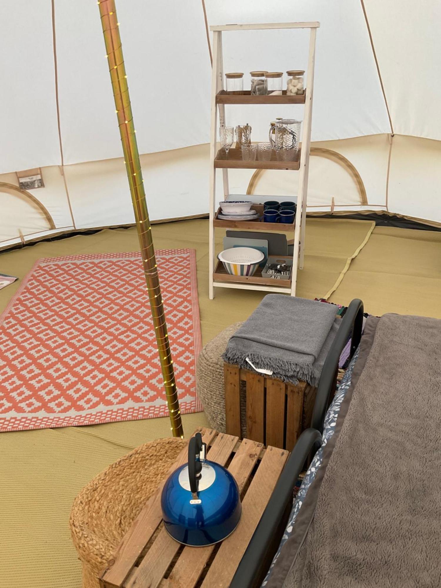 Glamping Meadow Bell Tent Stithians 外观 照片